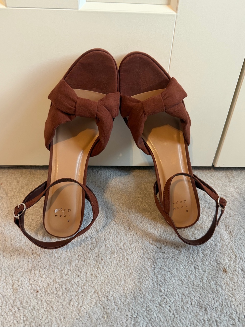 Brown Knotted Platform Block Heel Sandal - Women size 11 - Picture 12 of 15
